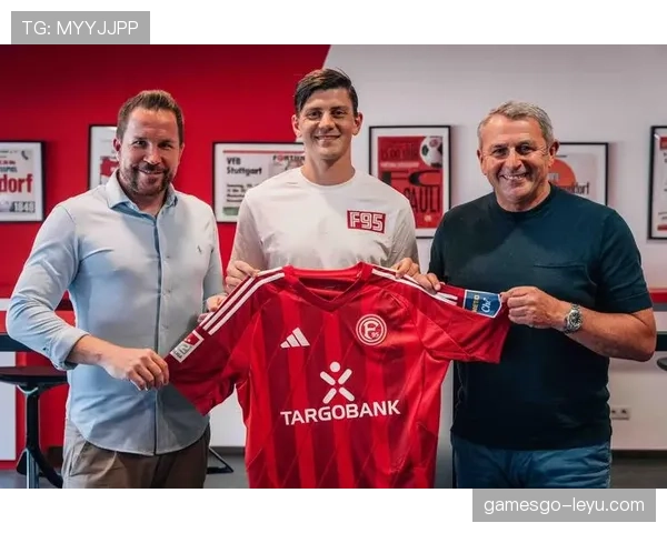 德布劳内租借加盟云达不莱梅，助球队重振冲击德甲榜首