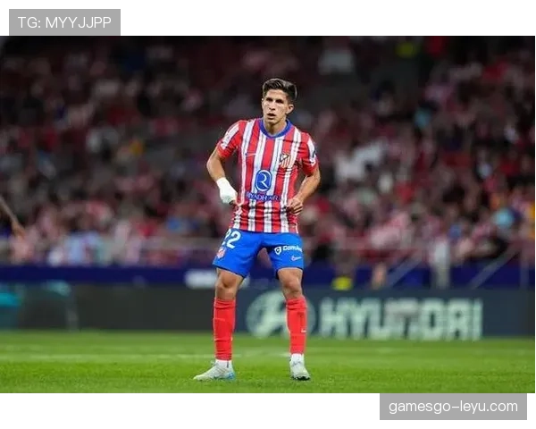 西蒙尼祭出战术奇招，马竞新阵型闪耀赛场助球队强势复苏